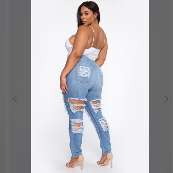 Fashion nova jeans - Picture 2 of 3